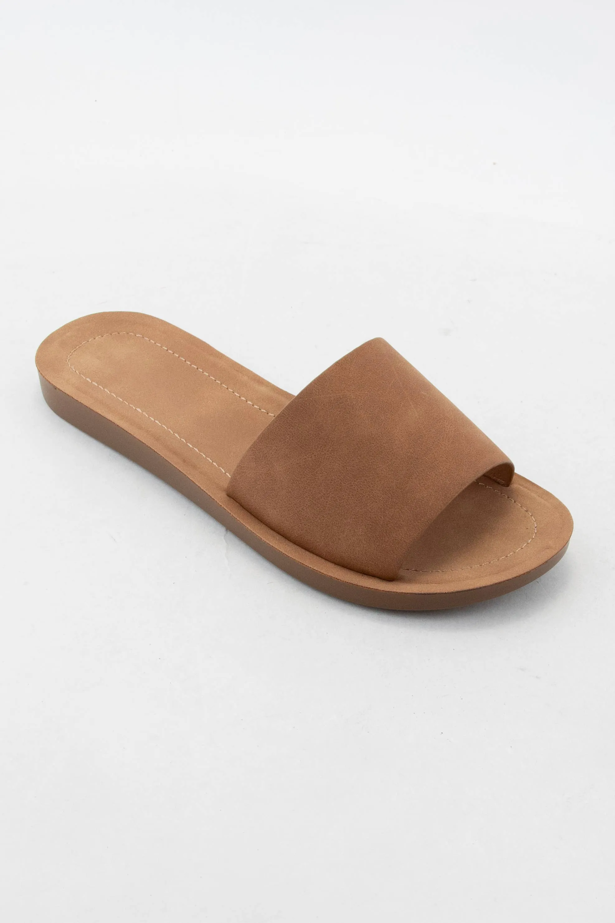 EFRON COMFORTABLE FLEXIBLE SOLE SLIDE SANDAL: TAN