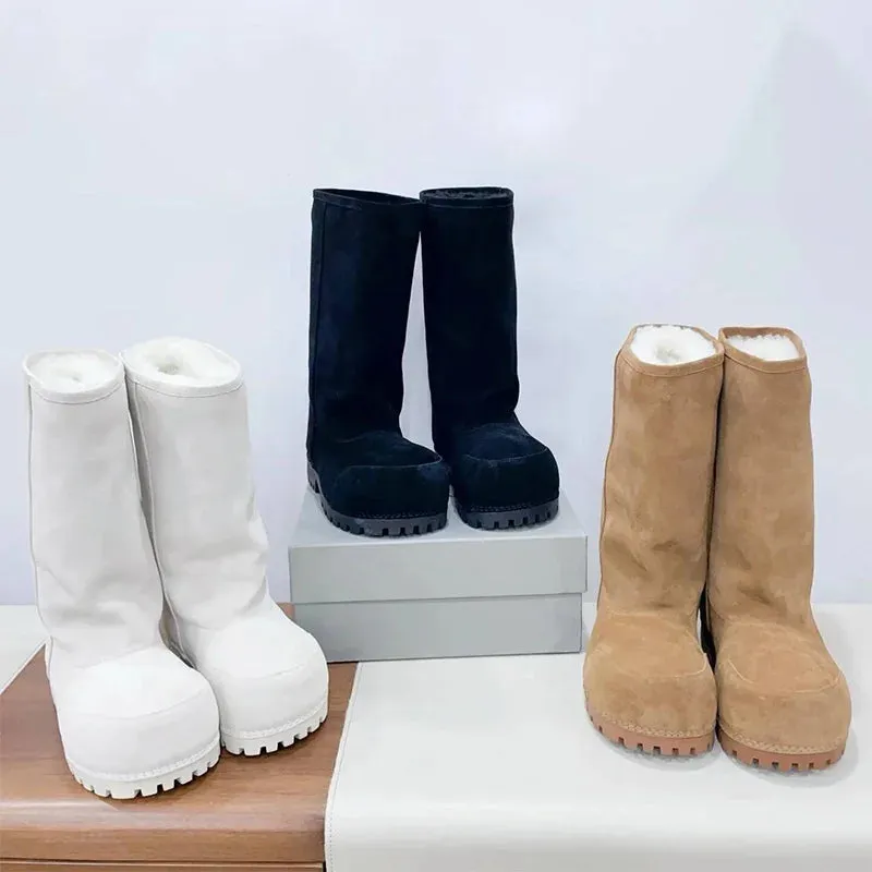 Fashionable Platform Boots