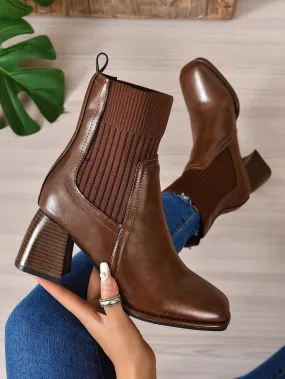 Ladies' Fashionable Light-weight Comfortable Brown Boots