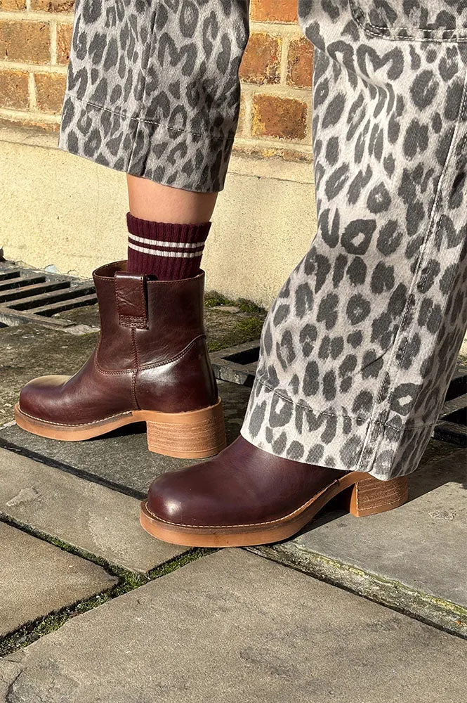 Pavement Jenny Vintage Brown Boots