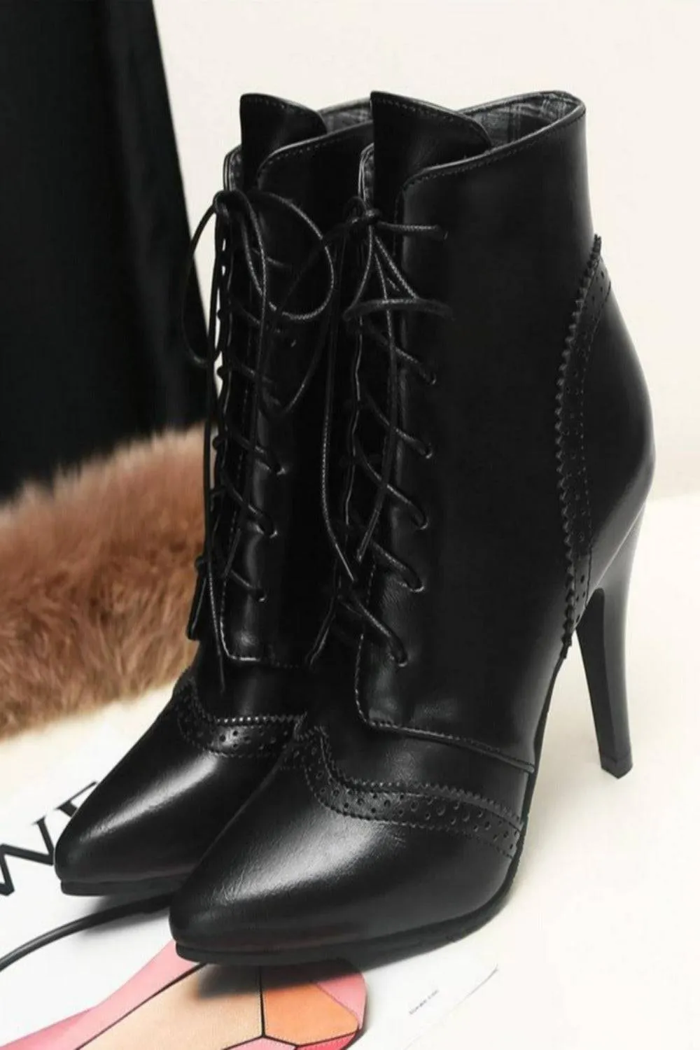 Vintage Winter Women Lace Up Lady Short Martin Boot