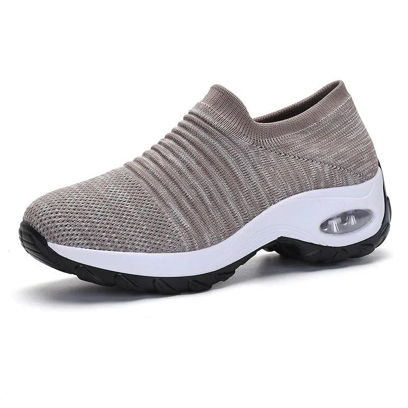 Women Comfortable Knit Slip-On Shoes